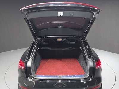 صورة مصغرة 23 لـ 2022 AUDI E-TRON
