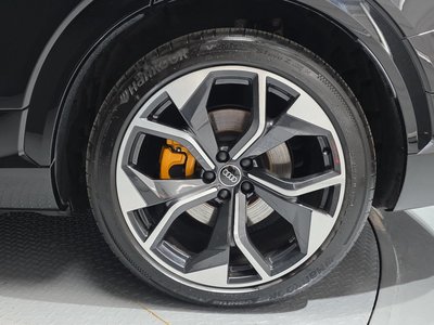 صورة 8 لـ 2022 AUDI E-TRON