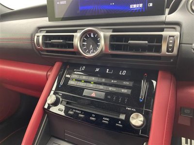 2021 Lexus IS 缩略图 17