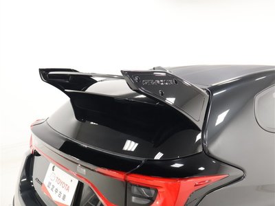 TOYOTA GR YARIS - 10