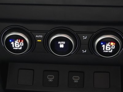 2025 LAND Rover DEFENDER 缩略图 28