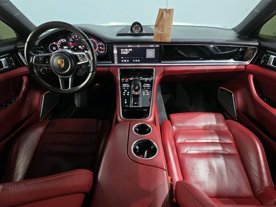 PORSCHE PANAMERA - 5