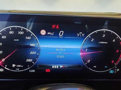 MERCEDES-BENZ GLC - 8