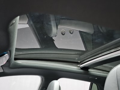 2023 Mercedes-BENZ EQE — миниатюра 21