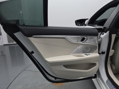 2025 BMW 8 SERIES 缩略图 15