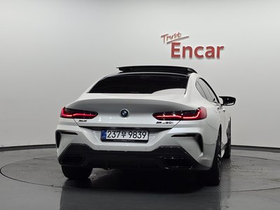 2025 BMW 8 SERIES 照片 4
