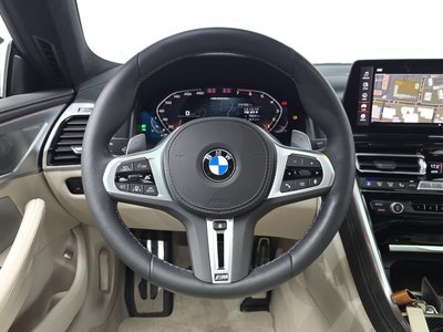 2025 BMW 8 SERIES 缩略图 19