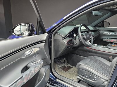 صورة مصغرة 11 لـ 2023 Genesis GV70