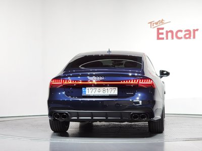 AUDI A7 - 4