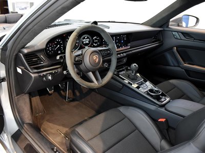PORSCHE 911 - 9