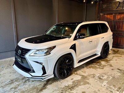 LEXUS LX