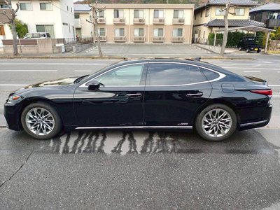LEXUS LS - 7