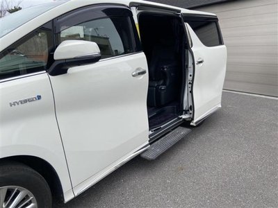 TOYOTA ALPHARD - 2