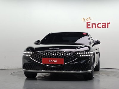 صورة 2 لـ 2023 Genesis G90 (RS4)