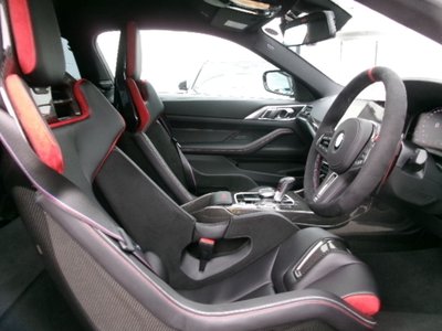 صورة مصغرة 32 لـ 2022 BMW M4 COUPE