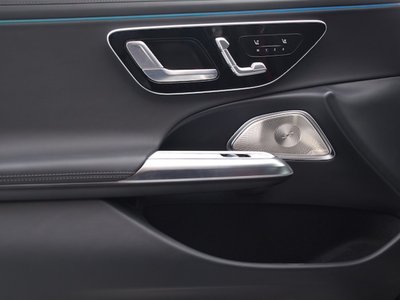 MERCEDES-BENZ E-CLASS AMG - 9