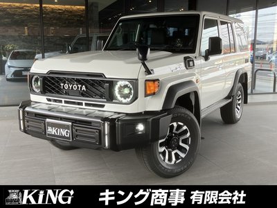 TOYOTA LAND CRUISER 70 - 1