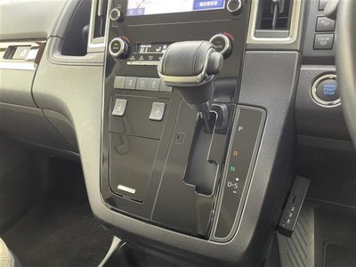 2020 Toyota GRAND ACE 缩略图 17