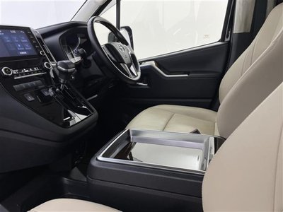 2020 Toyota GRAND ACE 缩略图 25