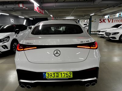صورة 3 لـ 2025 Mercedes-BENZ GLC