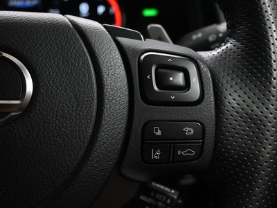 2020 Lexus IS — миниатюра 31
