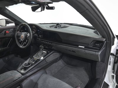 2024 Porsche 911 — миниатюра 15