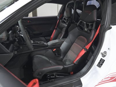 2024 Porsche 911 — миниатюра 14