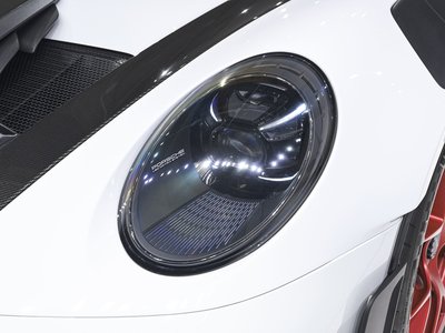 2024 Porsche 911 — миниатюра 16
