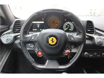 2013 FERRARI 458 ITALIA — миниатюра 18