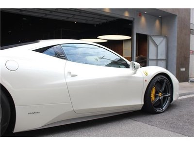 2013 FERRARI 458 ITALIA — миниатюра 16