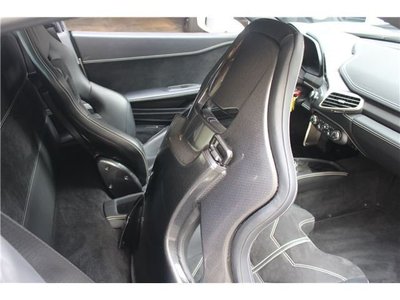 2013 FERRARI 458 ITALIA — миниатюра 23