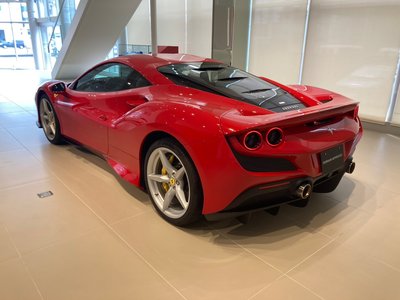 FERRARI F8 - 9