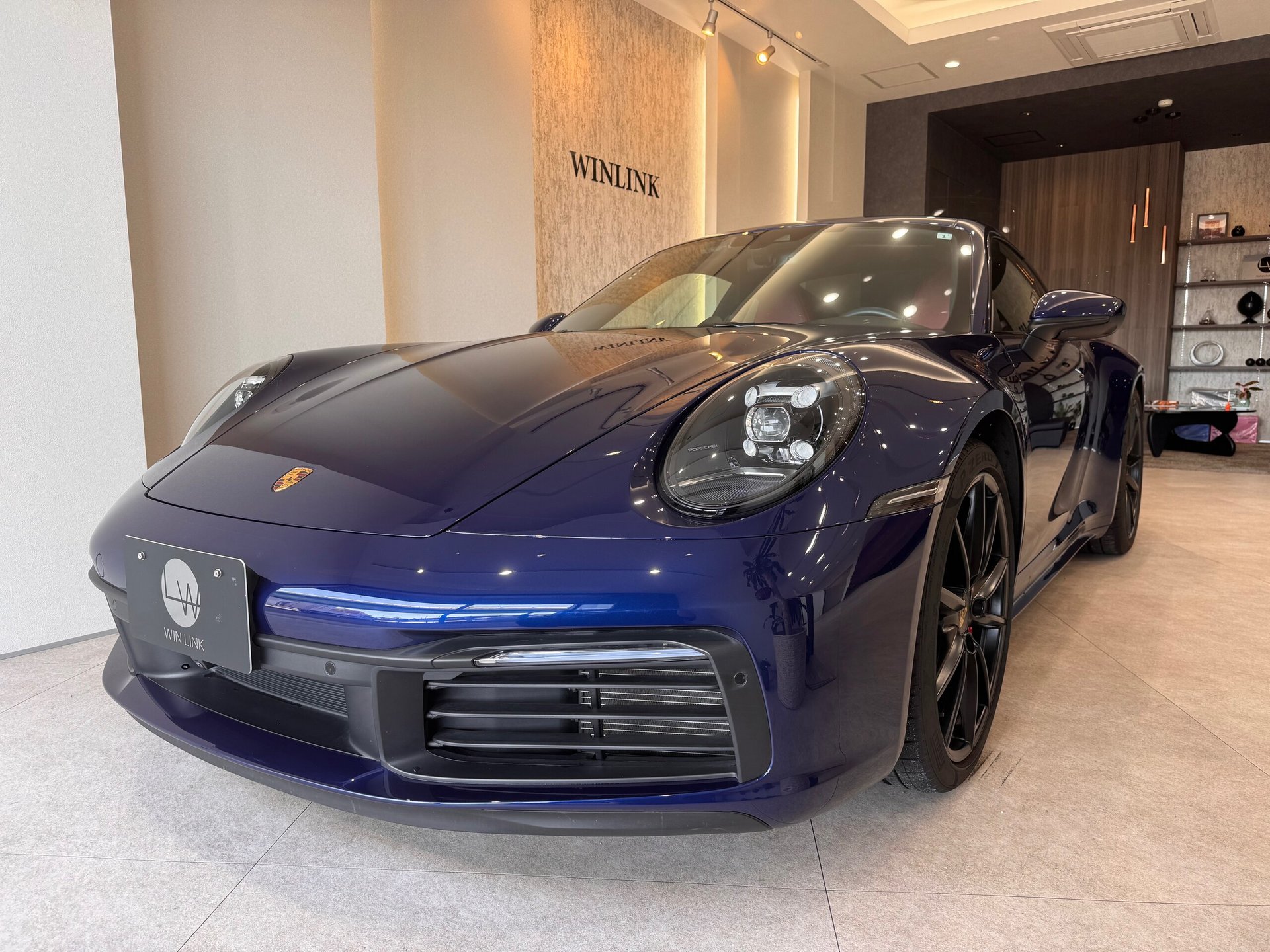 PORSCHE 911 - View 1