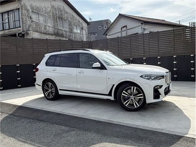 2022 BMW X7 photo 1