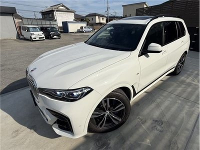 2022 BMW X7 photo 9