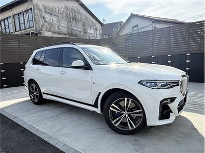 2022 BMW X7 photo 5