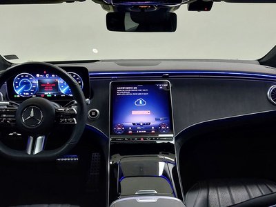 MERCEDES-BENZ EQS - 4