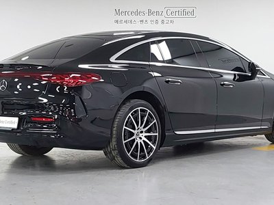 MERCEDES-BENZ EQS - 5