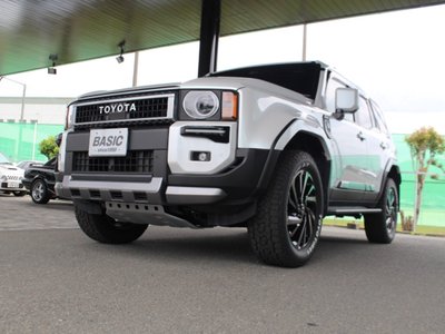 TOYOTA LAND CRUISER 250 - 7
