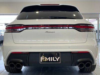 PORSCHE MACAN - 7