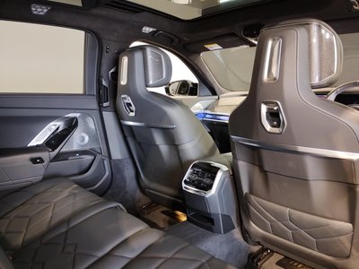2025 BMW I7 — миниатюра 39