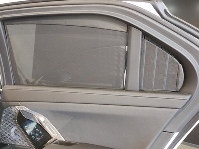 2025 BMW I7 — миниатюра 50