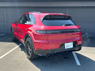 PORSCHE CAYENNE - 8