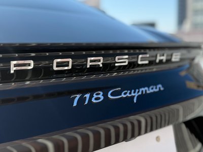 PORSCHE 718 CAYMAN PDK - 8