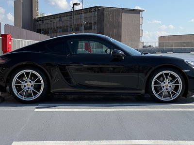 PORSCHE 718 CAYMAN PDK - 3