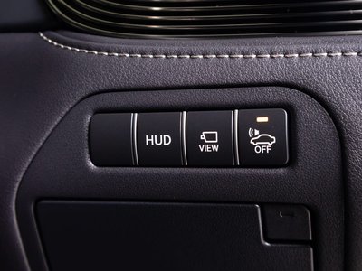 صورة 48 لـ 2018 Lexus LS