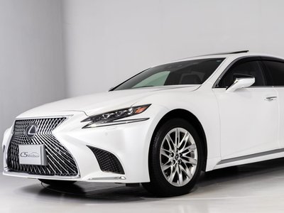 صورة 26 لـ 2018 Lexus LS