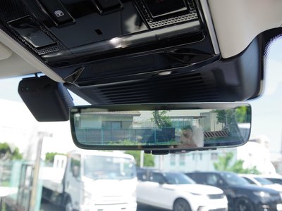 2025 LAND Rover RANGE ROVER — миниатюра 17