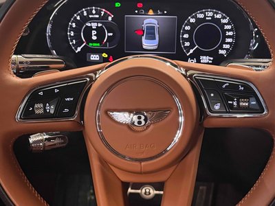 2025 Bentley FLYING SPUR — миниатюра 13