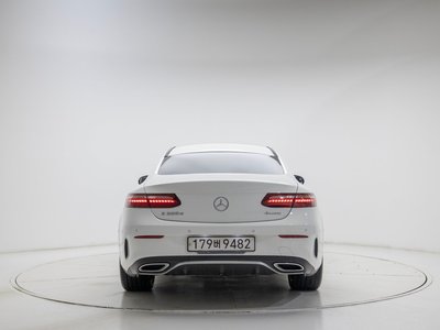 MERCEDES-BENZ E-CLASS - 3